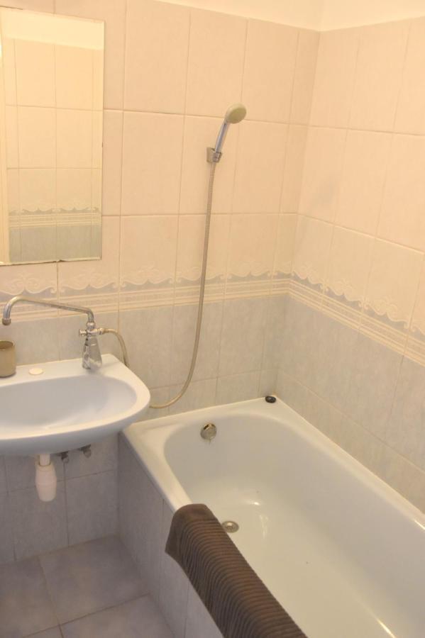 Panorama View Deluxe Apartment Veszprem Ngoại thất bức ảnh