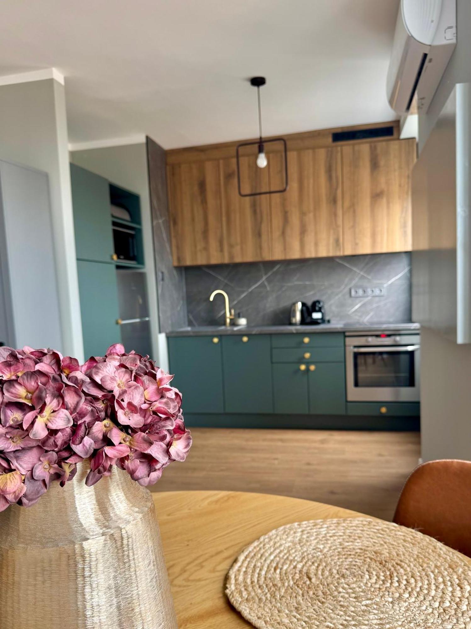 Panorama View Deluxe Apartment Veszprem Ngoại thất bức ảnh